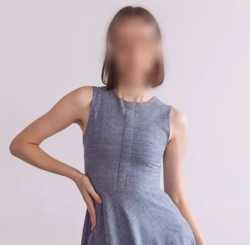 Nora, 22